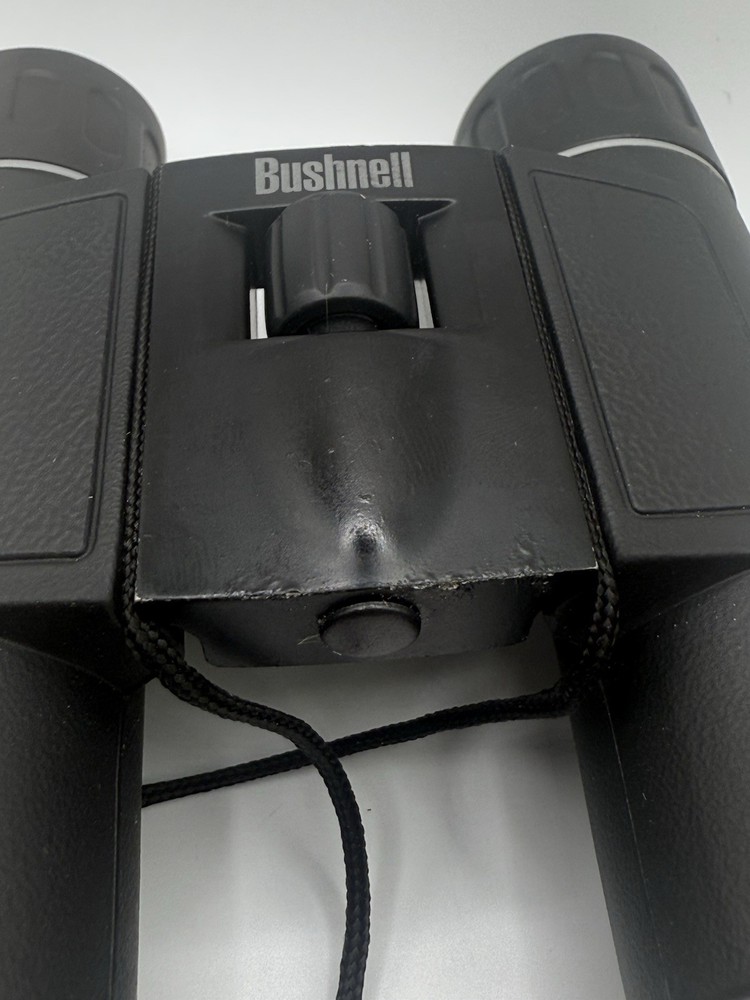 Bushnell 12X25 Compact Binoculars