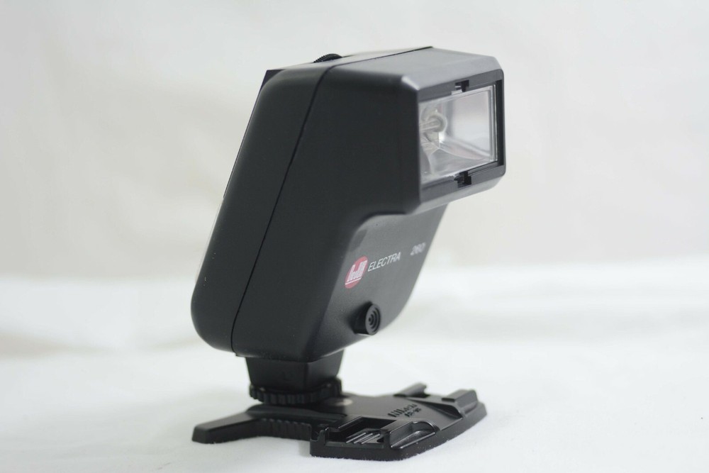 DEJUR ELECTRA 260 CAMERA FLASH (NEW IN BOX)