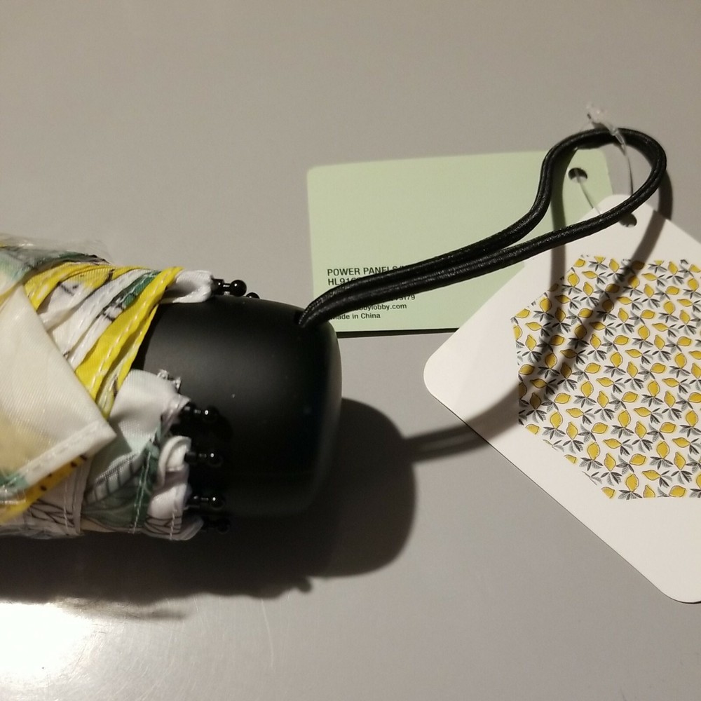 Lemon Print Folding Umbrella. New with tags.