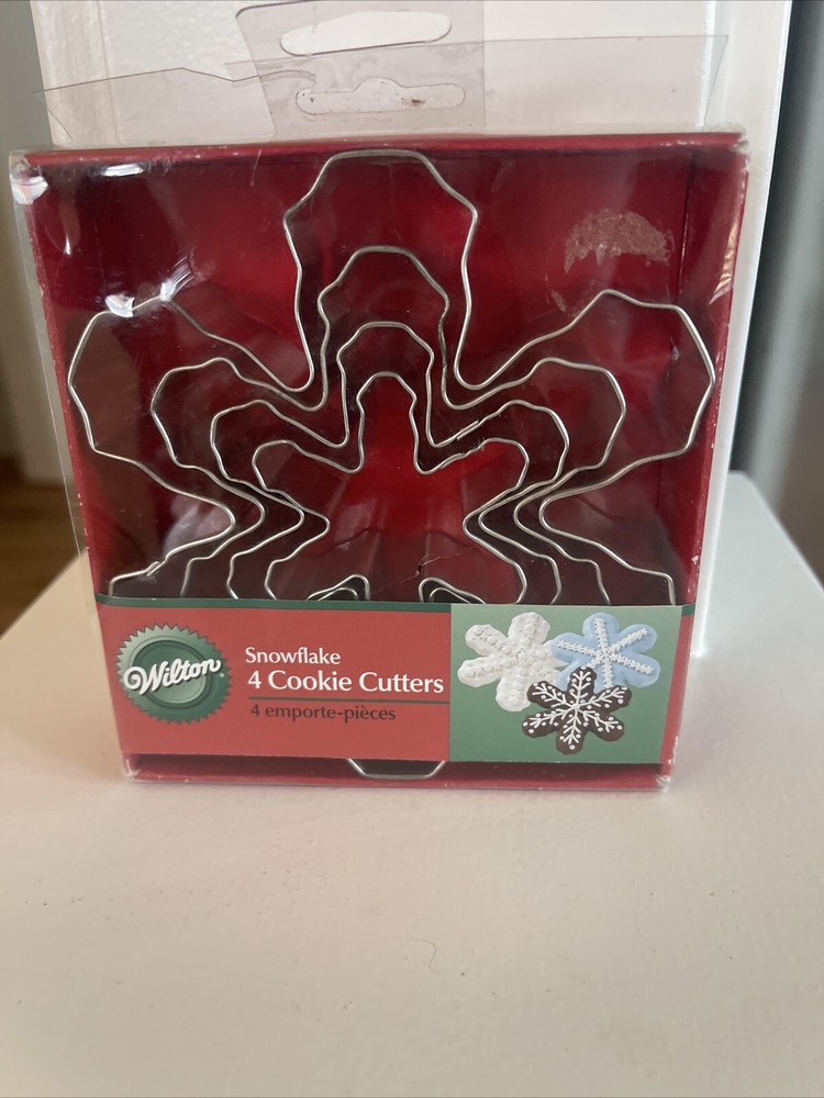 Wilton 4 Snowflake Cookie Cutters - NIP