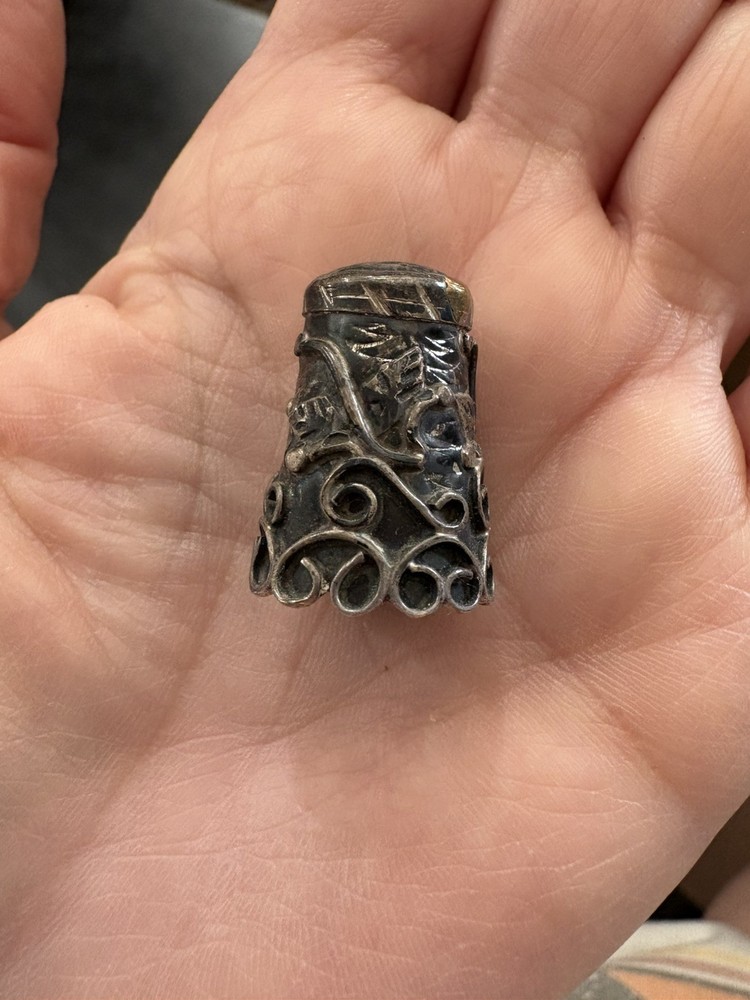 Sterling Silver Thimble Heavily Patterned Scene Design