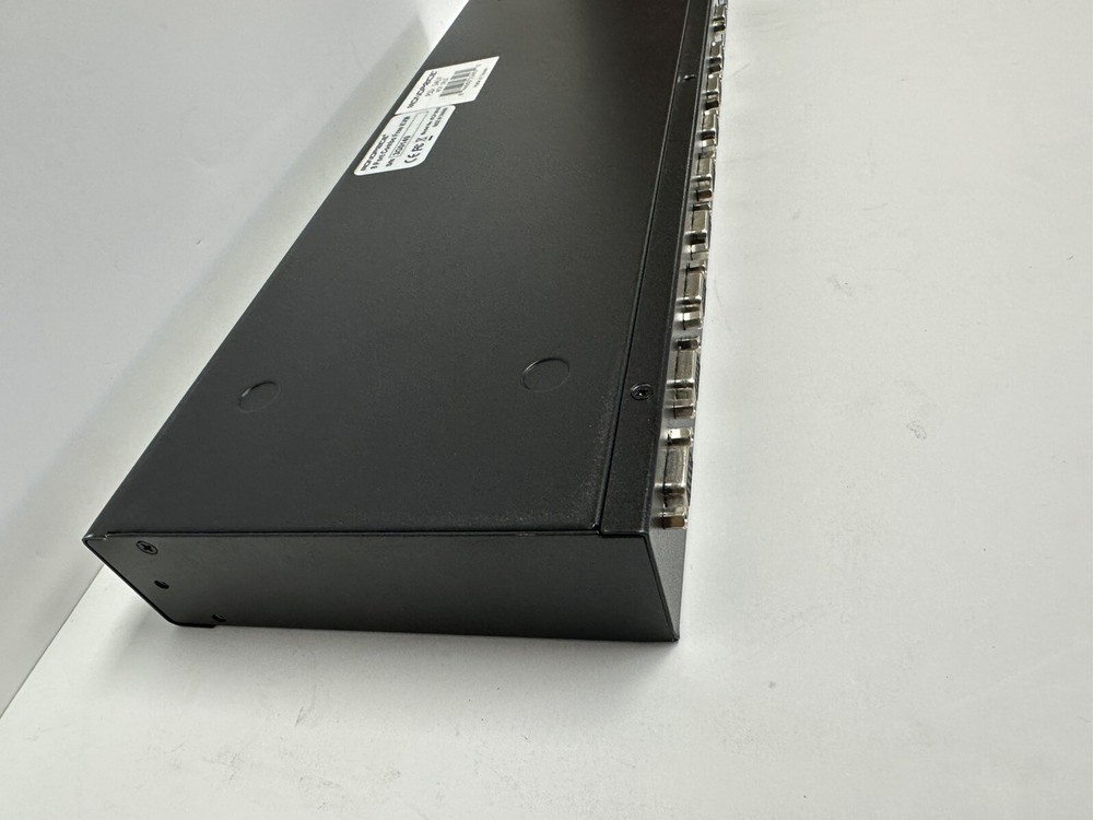 Monoprice KCF-181S 8-Port Combo KVM Switch