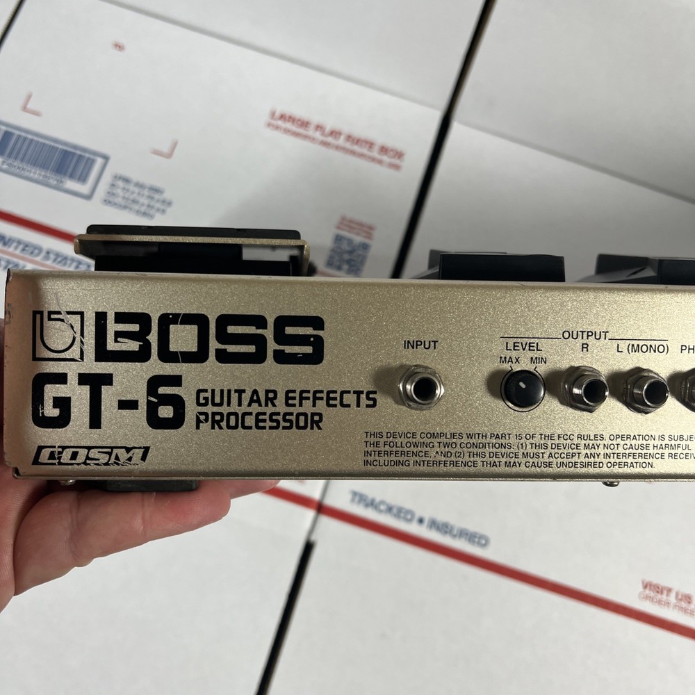 Boss GT-6 Guitar Effects Processor UNIT ONLY - SAME DAY SHIP - 100% WARRANTY