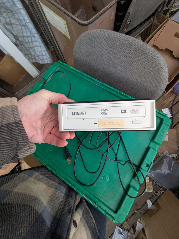 LiteOn EZ-DUB DVD/CD Rewritable Drive Model DX-20A4PU06C