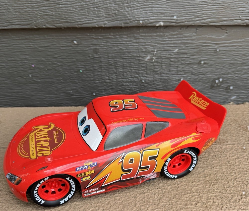 Lightning McQueen Bubble Machine Disney Store Lights Work Tested Read