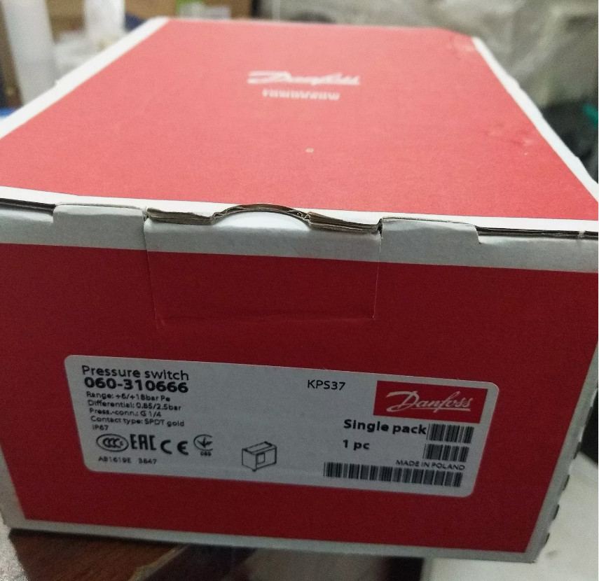 Danfoss KPS37 060-310666 heavy-duty pressure switch