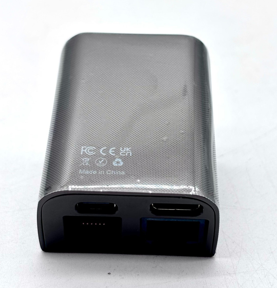 JETKVM Next Generation Open Source IP KVM With Digital Display - Black