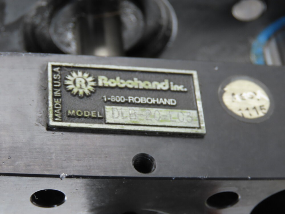 Robohand DBL-20-LC3 3" Stroke Double Rod Linear Pneumatic Slide Thrust Plate