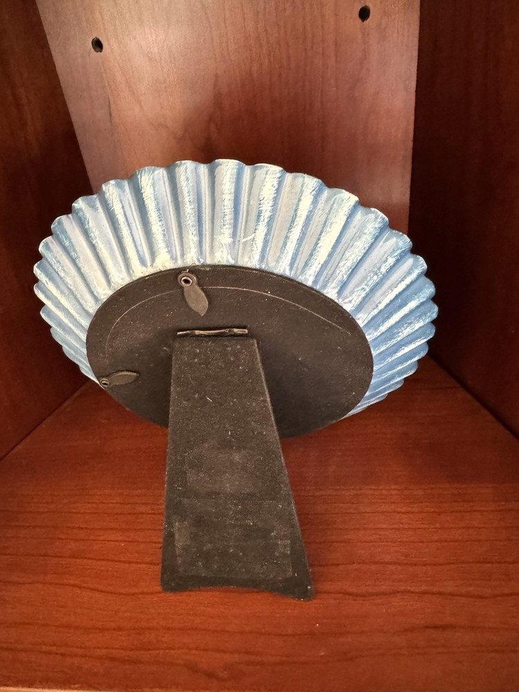 Vintage Blue Ceramic Round Picture Frame