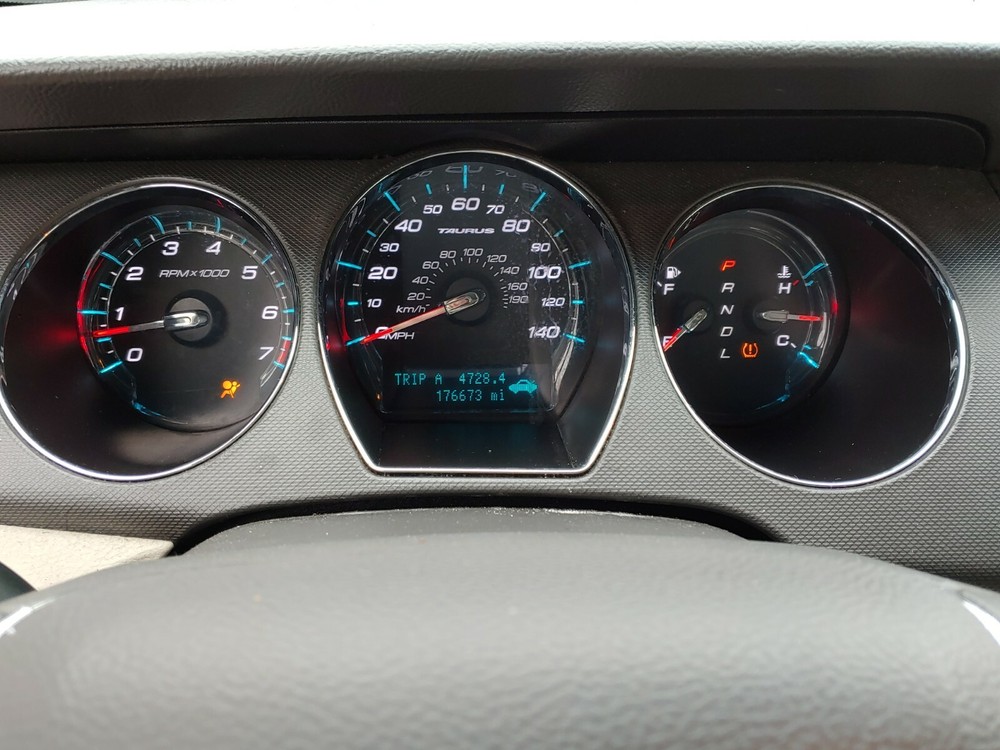 2010-2011 Ford Taurus Under dash module GPS position control unit OEM