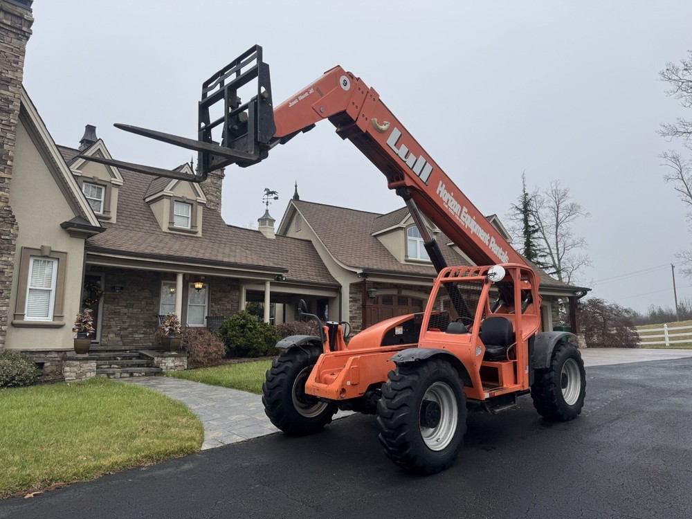 Lull 944e Telehandler