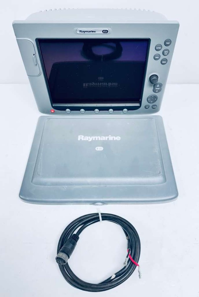 Raymarine E120 GPS Chartplotter Radar Multi-Function Display MFD