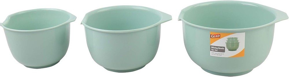 Nesting mixing bowls with pour spout non slip design