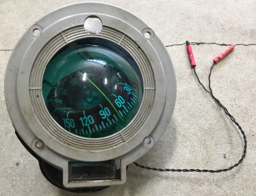 Plastimo Contest Compass Black Catalina Lighted