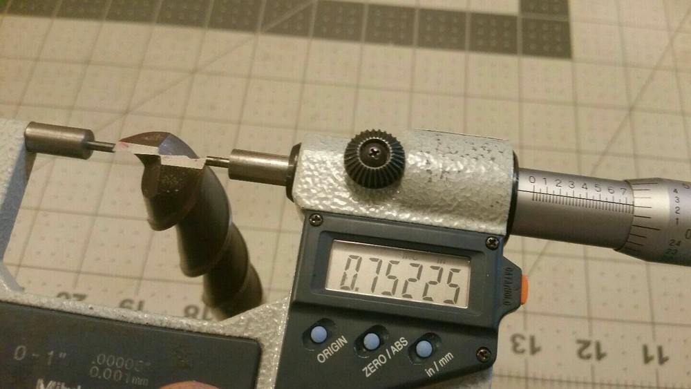 Weldon SKX24-B Flute endmill good condition