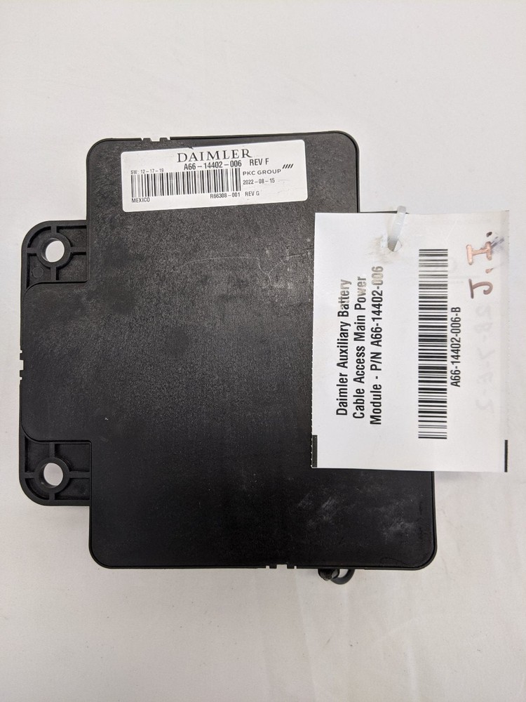 Daimler Auxiliary Battery Cable Access Main Power Module - P/N A66-14402-006