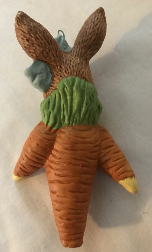 2 Ceramic Bunny Rabbits Dressed as Vegetables w Hanging Hook Excellent