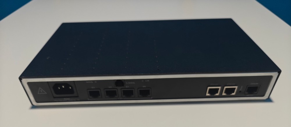 Patton SmartNode 4960 VoIP IAD - 4x E1/T1 to SIP gateway