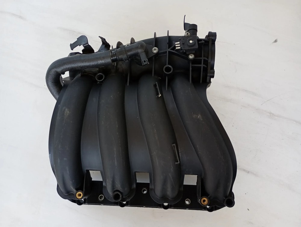 Genuine BMW E87 E90 Intake Manifold 7520343