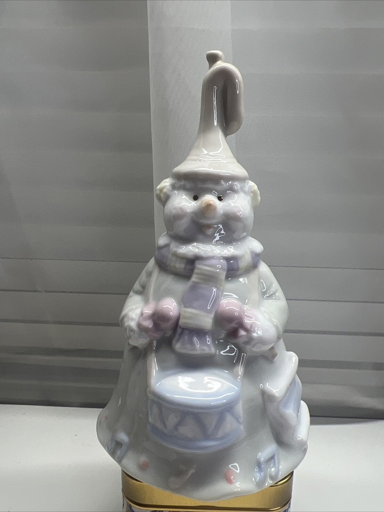 Porcelain Snowman Bell/Handbell-Playing Drum