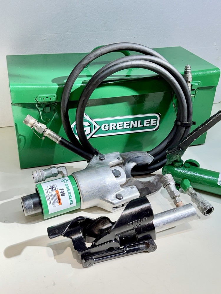 Greenlee 800 Cable Bender + 750 Hyd. Cable Cutter + 746 Ram + 767 Hyd Pump Case