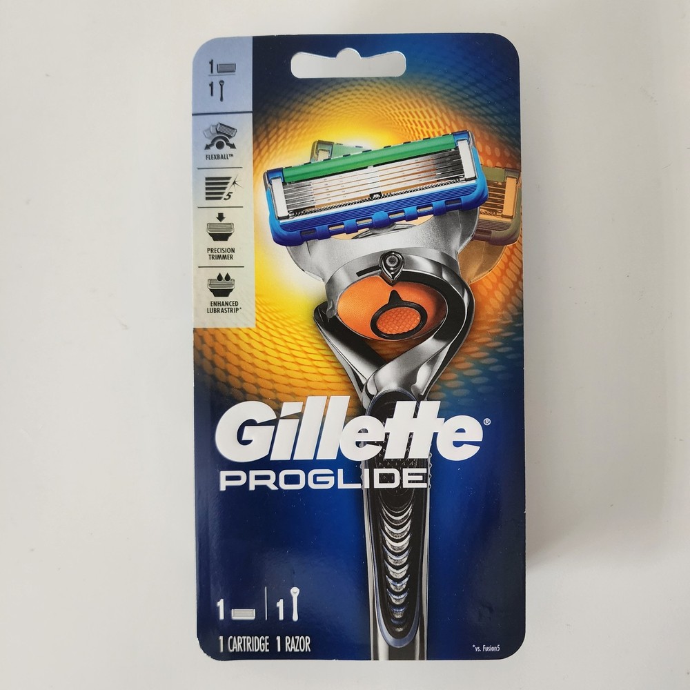 Gillette ProGlide Razor for Men, Handle + 1 Blade Refill