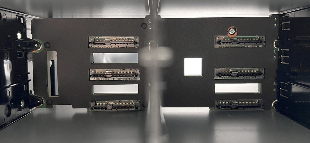 Seagate HB-1235 SAS 12-Bay 2.5" Storage Array Enclosure - No Controllers, No PSU