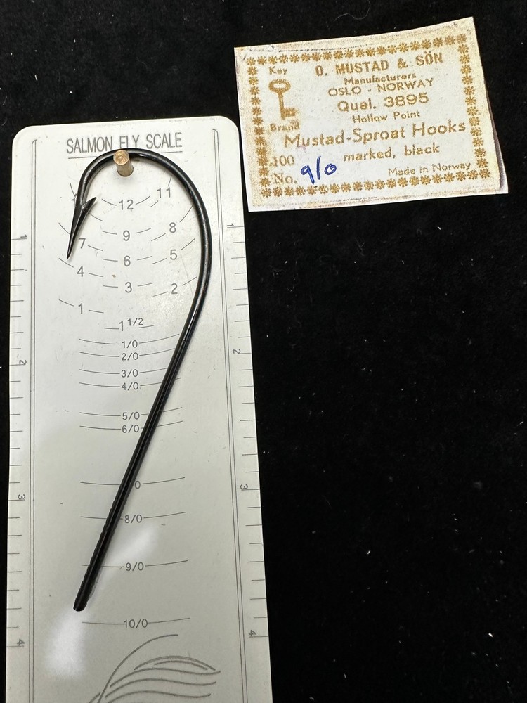Vintage Mustad 3895 Blind eye hooks