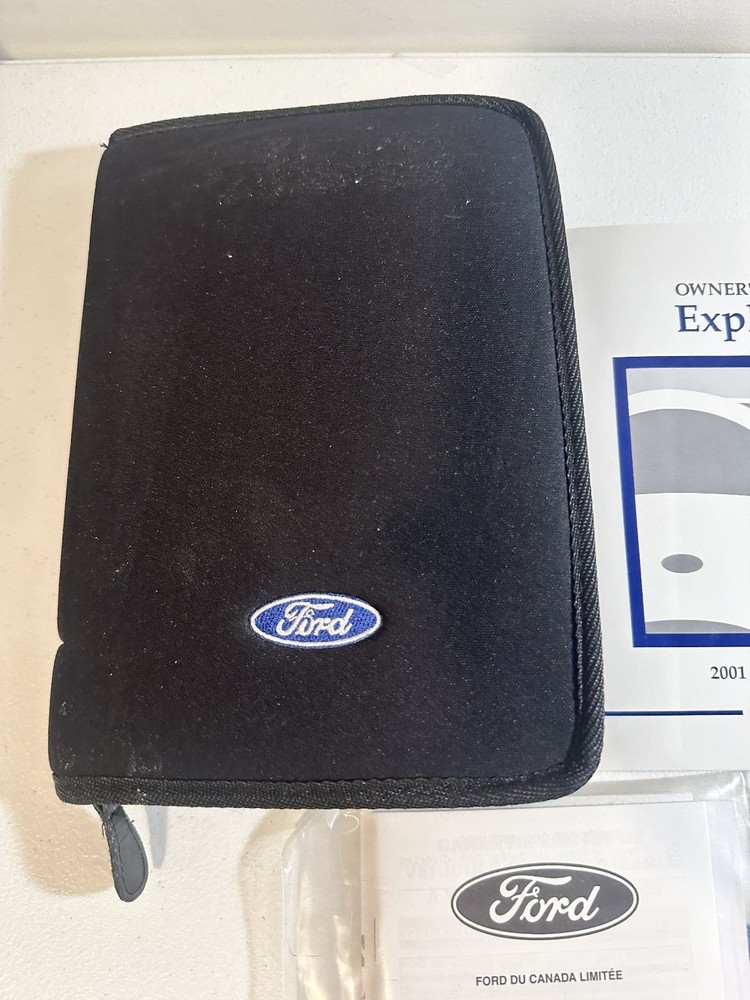 2001 Ford Explorer Owner's Manual Set