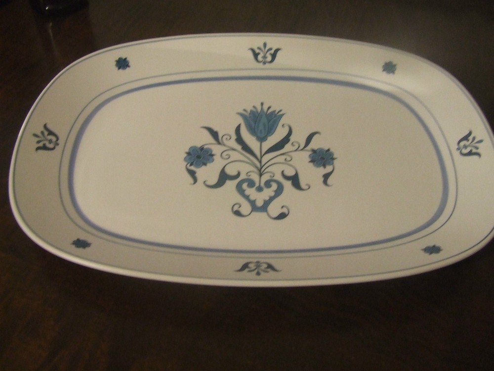 Noritake Blue Haven 9004 Oval Serving Platter EUC