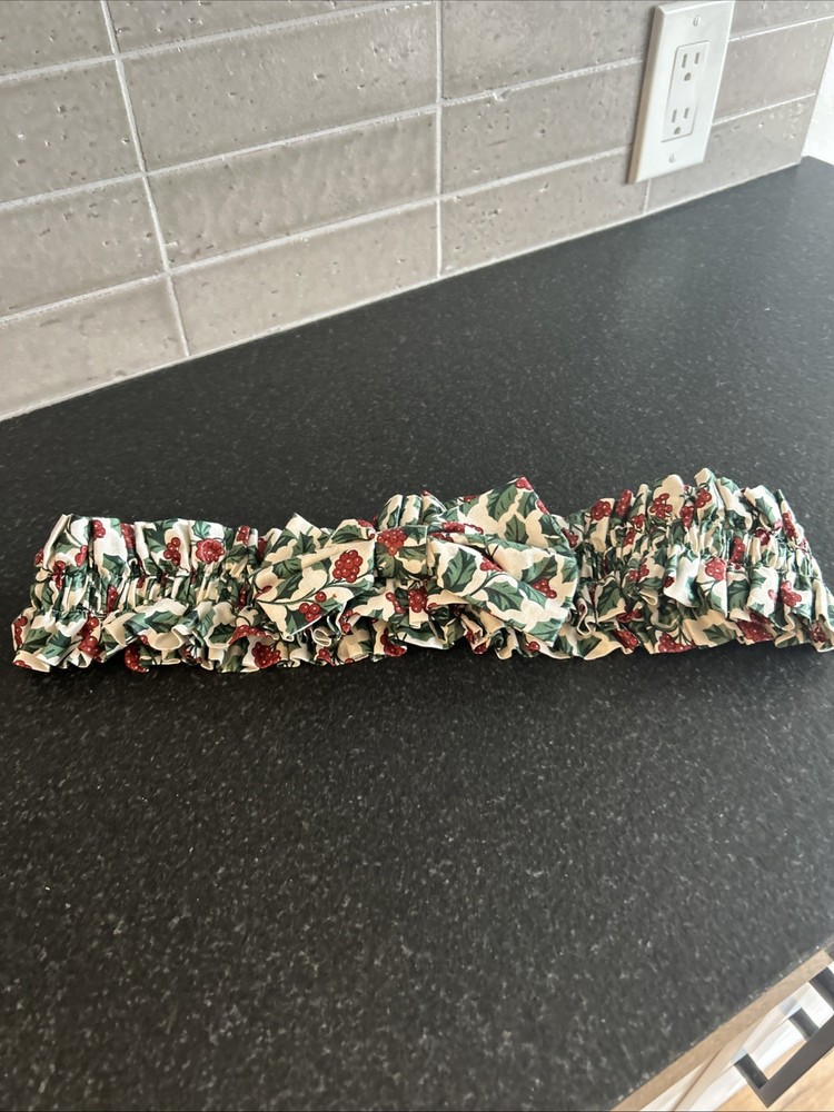 longaberger Large Garter In Holly