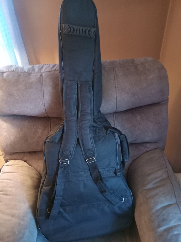 Very Nice Pre-Owned ChromoCast Classical Guitar Gig Bag