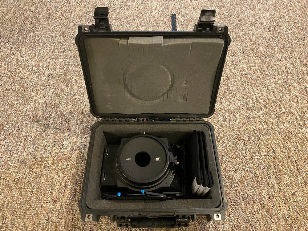 Redrock Handheld Rig, Micro Matte Box and Follow Focus Studio Bundle