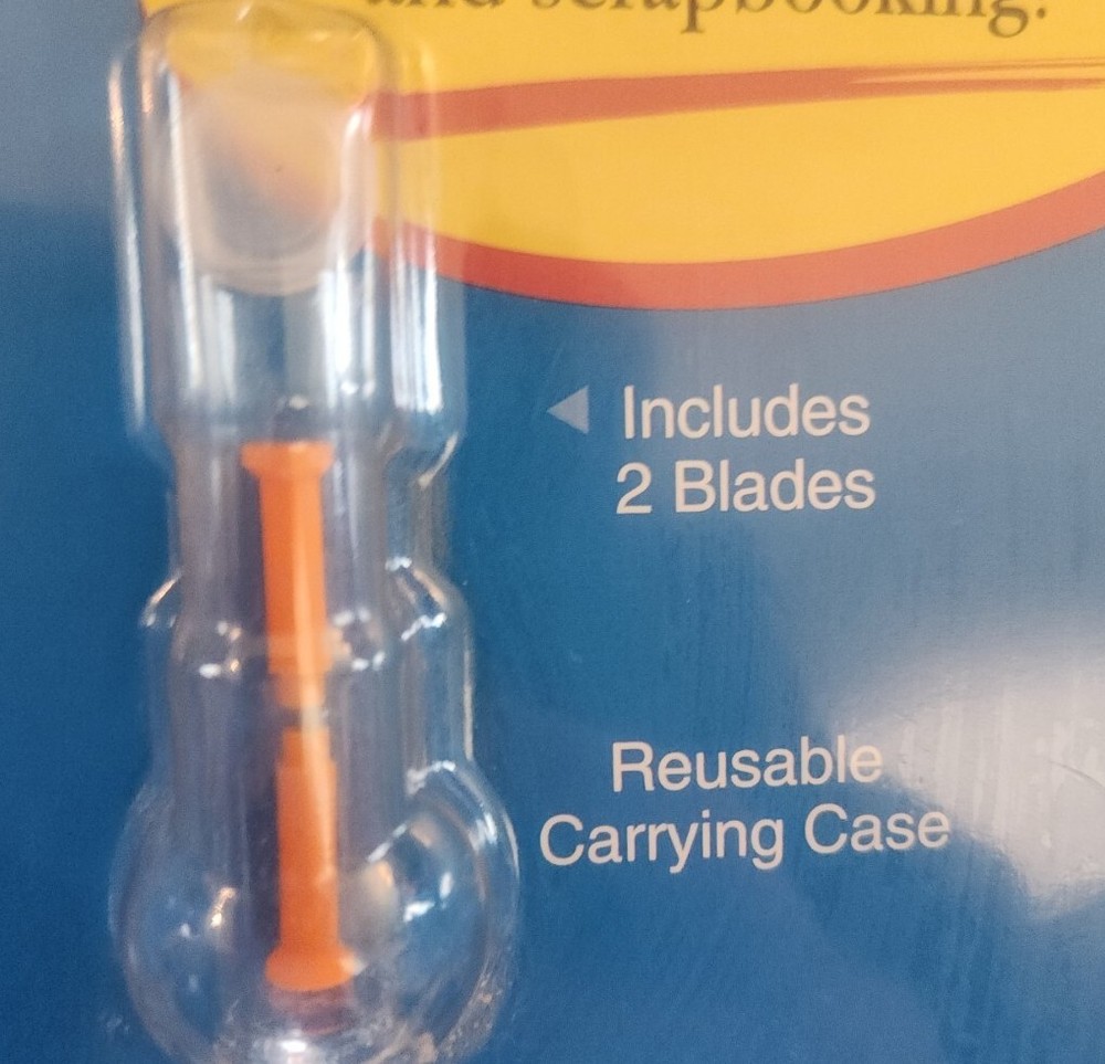 FISKARS Ultra ShapeXpress Starter Set 1 - 4 Shape Templates, 2 Blades, + Mat NIB