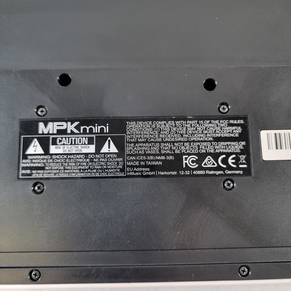 Akai MPK mini MK3 Electronic Professional Keyboard Controller Music Untested