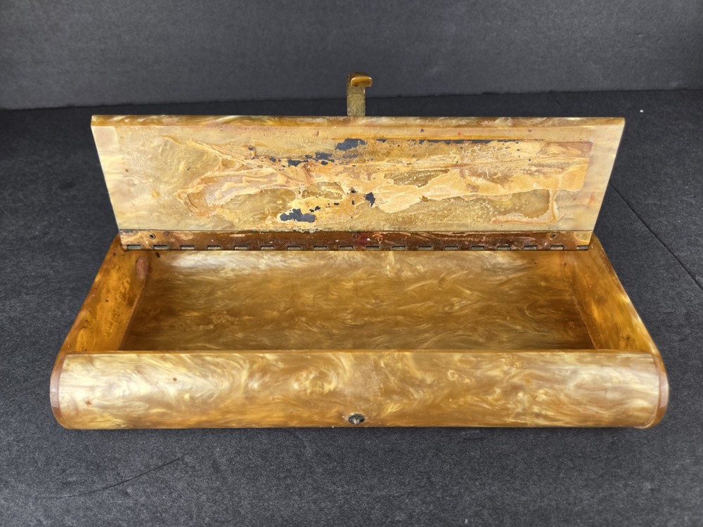 antique artist pencil case