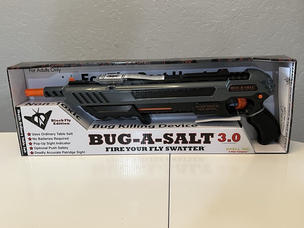 Bug-A-Salt 3.0  Bug Pump Action Table Salt Blaster , No Batteries Needed (NEW)