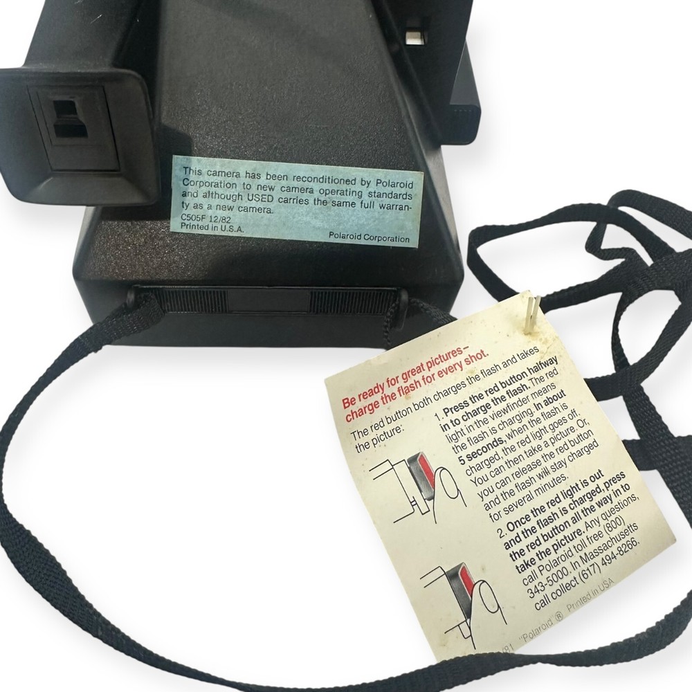 Vintage Polaroid Sun600 LMS Instant Camera With Strap