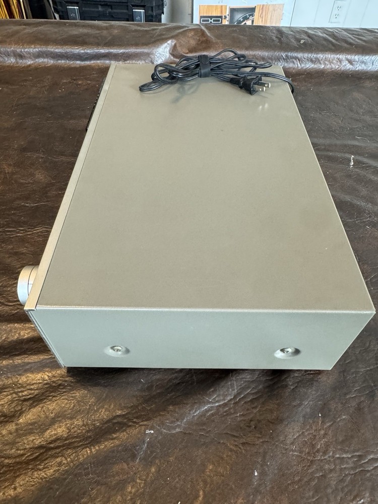 Technics cassette deck model RS-M24