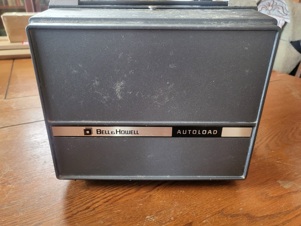 💎 UNTESTED BELL & HOWELL 357B SUPER 8MM AUTOLOAD PROJECTOR 💎