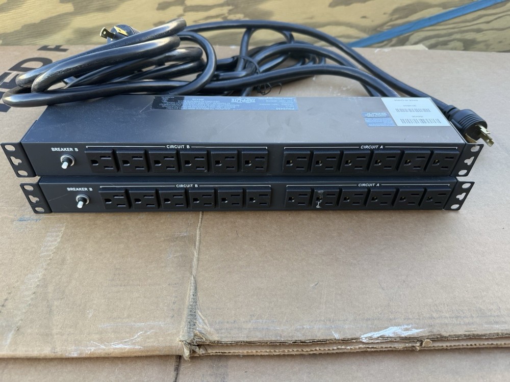 Tripplite PDU2430  24-Outlet Basic PDU Power Distribution Unit