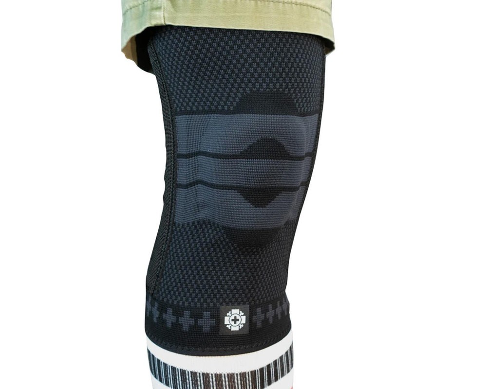 Old Bones Therapy Compression Knee Sleeve w/ Springs (Each) (Black)