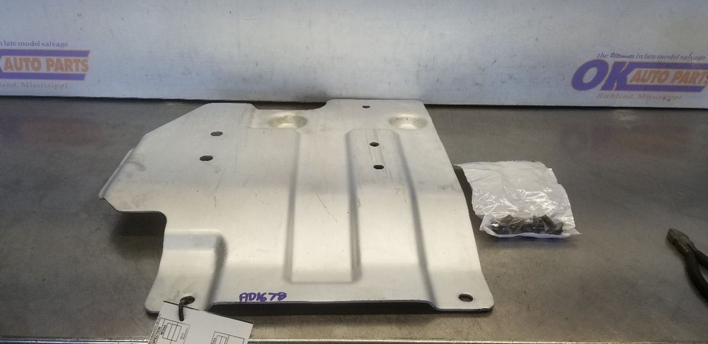 06 GMC SIERRA 2500 FRONT FRAME SKID PLATE