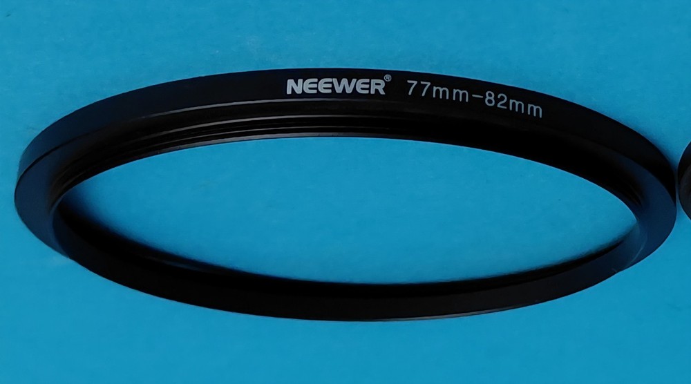 Neewer 77-82mm Step Up Ring Adapter