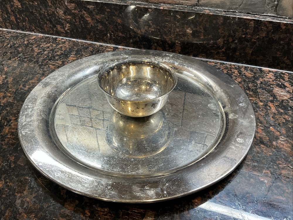 WM Rogers Onieda Silver Plated Chip & Dip Tray