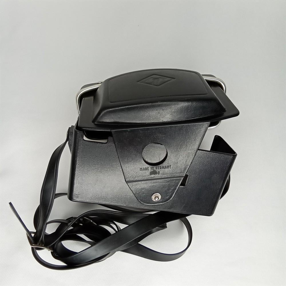 Vintage AGFA Iso-Pak Camera With Case