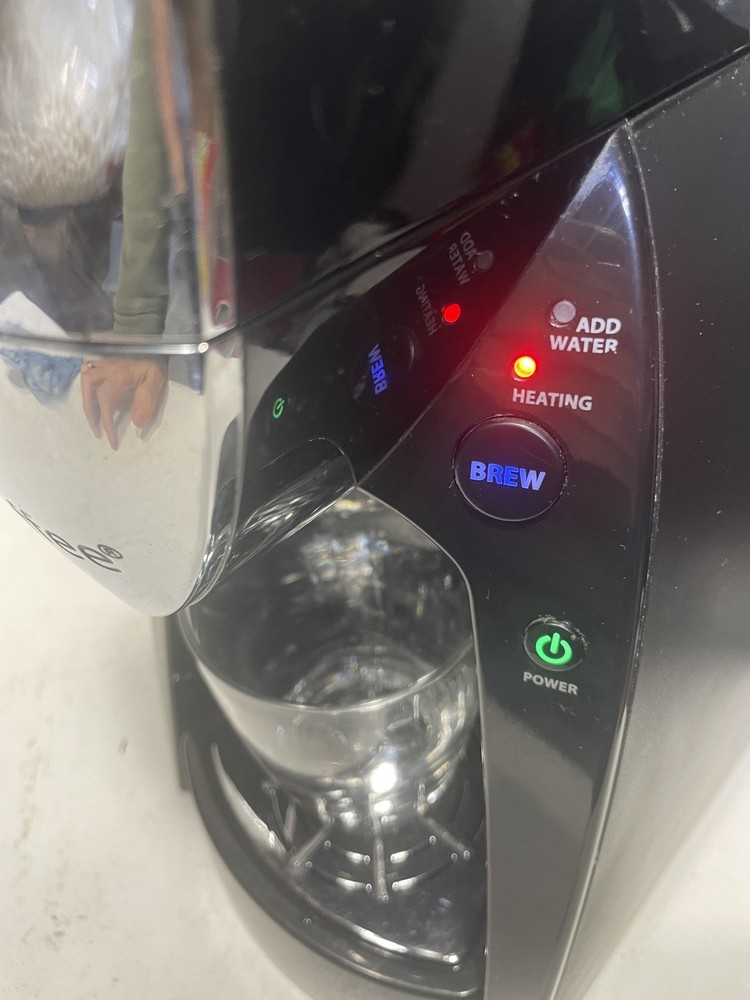 iCoffee RSS100-EXP SpinBrew Silver and Black Single Serve Coffee Brewer - Used