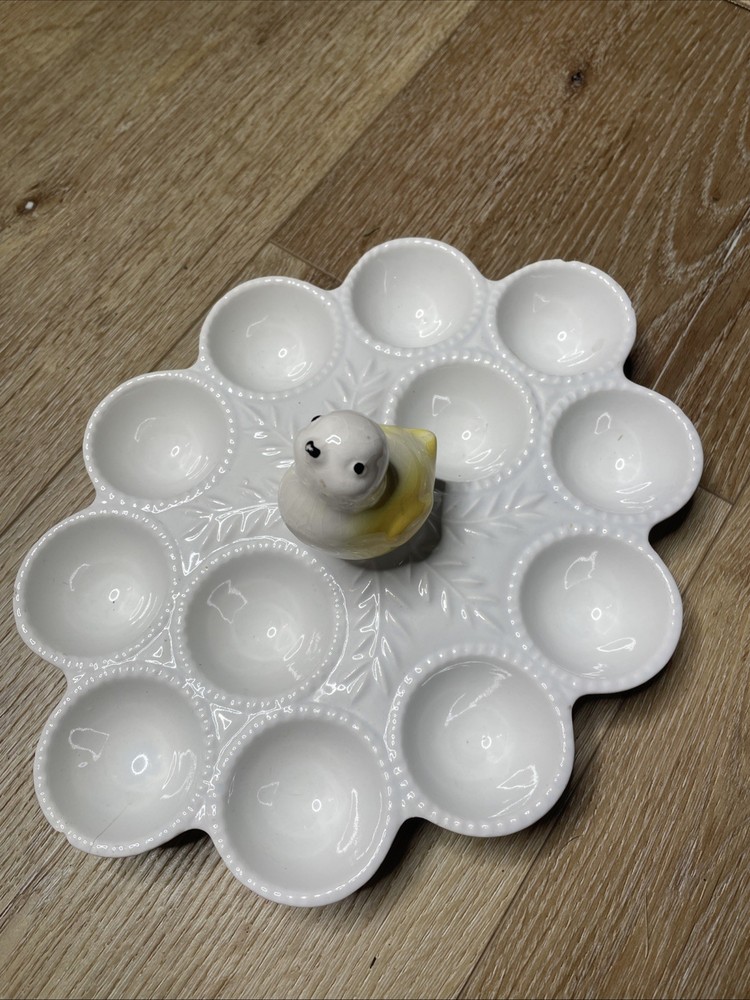 Easter Egg Ceramic Dish Chick In Center Vintage (Holds 12 Eggs)