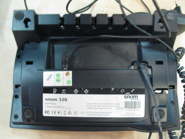 SNOM 320 SIP based VoIP PHONE