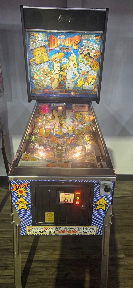 DR. DUDE Pinball Machine - Bally 1990 - 2477